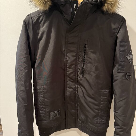 Men's Sherpa Lined Bomber Jacket with Fauz Fur trim - Picture 2 of 2